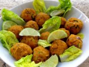 Boulettes de lentilles corail aux épices – Mercimek köftesi (Bahreïn)