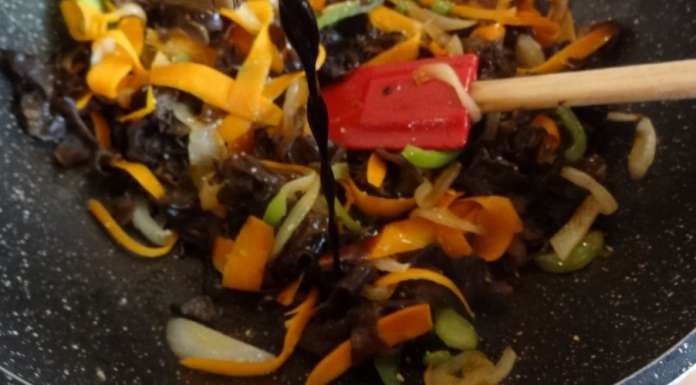 Wok végétarien façon Pad Thaï 10
