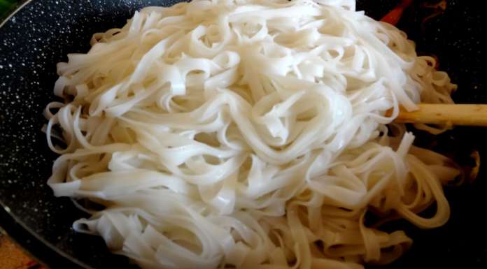 Wok végétarien façon Pad Thaï 12