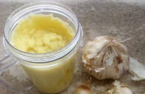 Pâte d’ail (sauce de base)