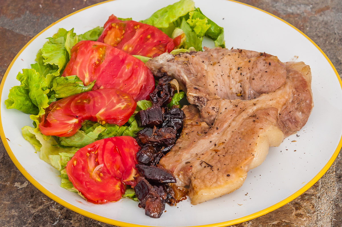 Recettes dominiquaises Côtes de porc aux fruits