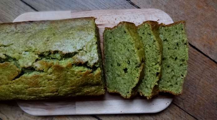 Cake au thé matcha et aux bananes