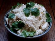 Salade d’oeufs de chou-fleur (Russie)