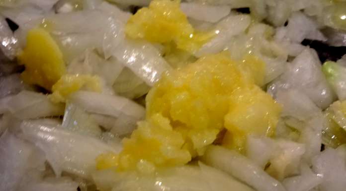 pommes-de-terre-et-oignon-au-curry-1