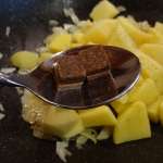 pommes-de-terre-et-oignon-au-curry-2