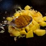 pommes-de-terre-et-oignon-au-curry-3