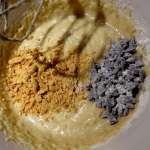 pain-de-bananes-aux-pruneaux-et-cacahuetes-10
