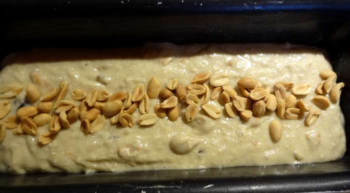 pain-de-bananes-aux-pruneaux-et-cacahuetes-12