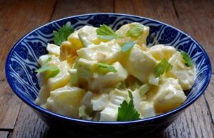 Salade de pommes de terre américaine