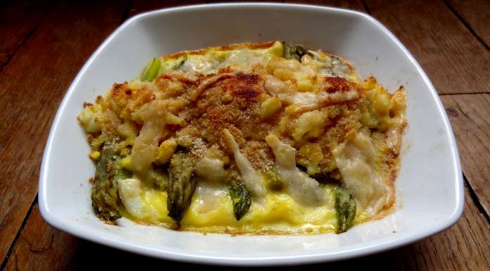 gratin d'asperges aux oeufs
