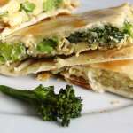Pitas croustillantes aux pousses de brocolis