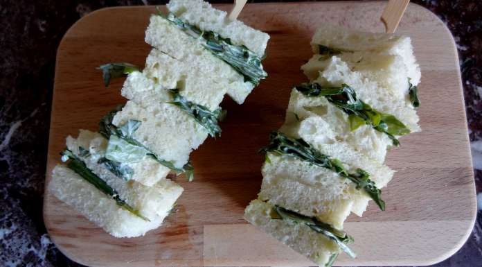 Brochettes de sandwichs au cresson