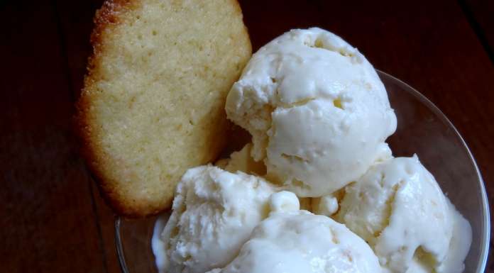 Glace à la noix de coco sans sorbetière (Guyane)