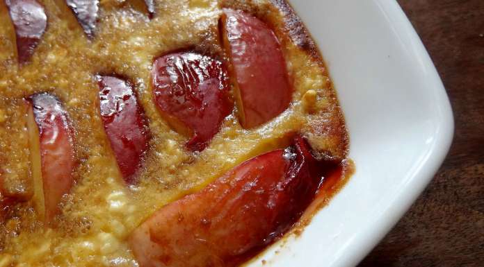 Flan au cottage cheese et nectarines blanches