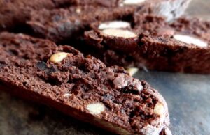 Biscuits aux chocolat et olives noires (Italie)