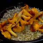 Tagliatelles girolles sauce crème à l&rsquo;amaretto 4
