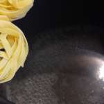 Tagliatelles girolles sauce crème à l&rsquo;amaretto 7
