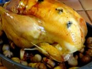 Poularde truffée et farcie