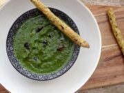 Velouté châtaignes épinards truffe