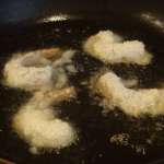 Beignets de crevettes à la noix de coco 7