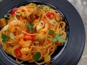 Spaghetti jollof (Sierra Leone)