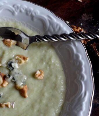 Crème de céleri au roquefort