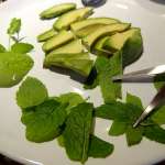 Rouleaux de printemps oeufs avocat menthe 7