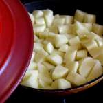 Poêlée de pommes de terre aux oeufs 3