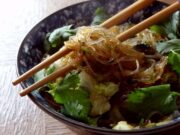 Vermicelles de haricots sautés à la chinoise