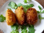 Croquettes de pommes de terre fourrées aux œufs – Nafaqo (Somalie)