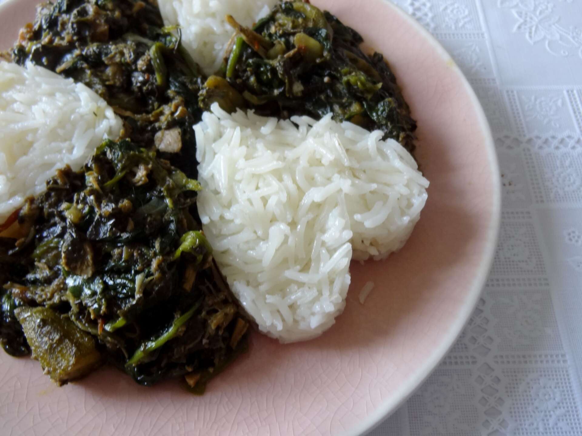 recettes congolaises brazaville Sauce feuilles ou Matembelé