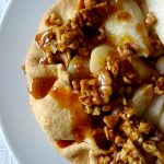 tarte rustique aux poires et noix au caramel 0