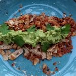 miettes de pita croustillantes à l&rsquo;avocat 0
