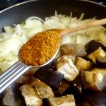 Curry d&rsquo;aubergines et pois chiches au lait de coco 3