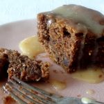 Gâteau aux dattes et caramel