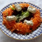 Salade de crudités sauce orientale