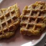 Gaufre à l&rsquo;oignon frit et cheddar