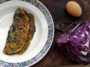 Grosse crêpe au chou rouge (Keto)