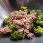 Salade de brocolis au thon 5
