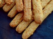 Bâtonnets au cheddar (céto)