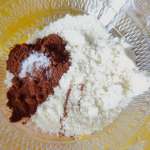 Gâteau keto individuel au chocolat caramel chantilly 3