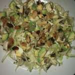 avocat oeuf dur amandes endive