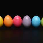 OEUFS COLORES