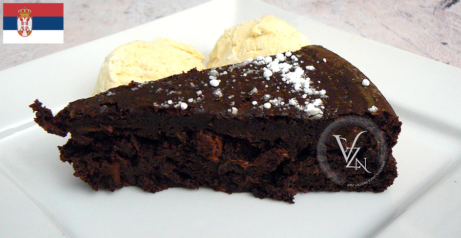 recettes serbes gâteau à la carouble et aux pommes