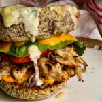 Burger de poulet caramélisé