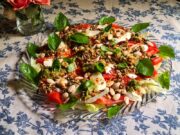 Salade aux graines sauce avocat