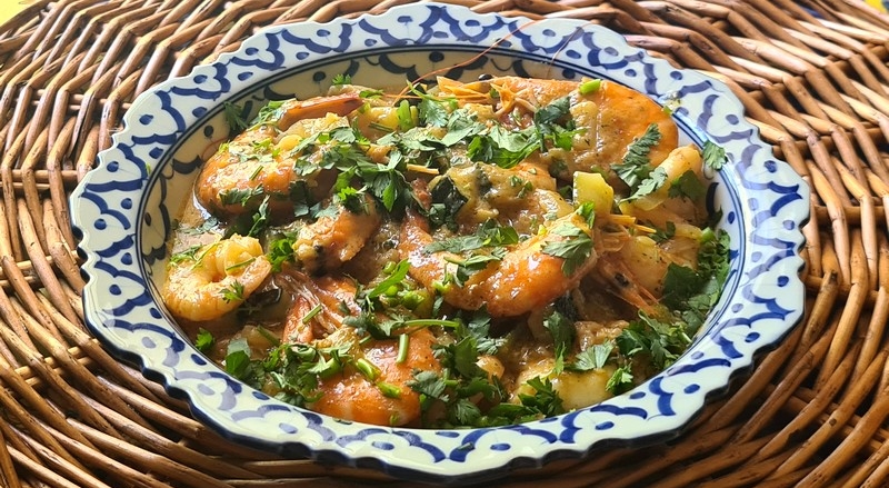 recettes tongiennes curry rouge de crevettes