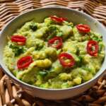 Oeufs brouillés à l&rsquo;avocat