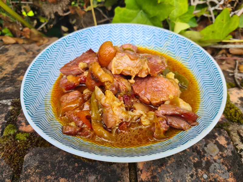recettes caïmaniennes ragoût de porc caïmanais
