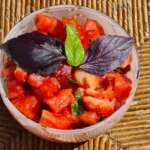 Salade de tomate et fraises